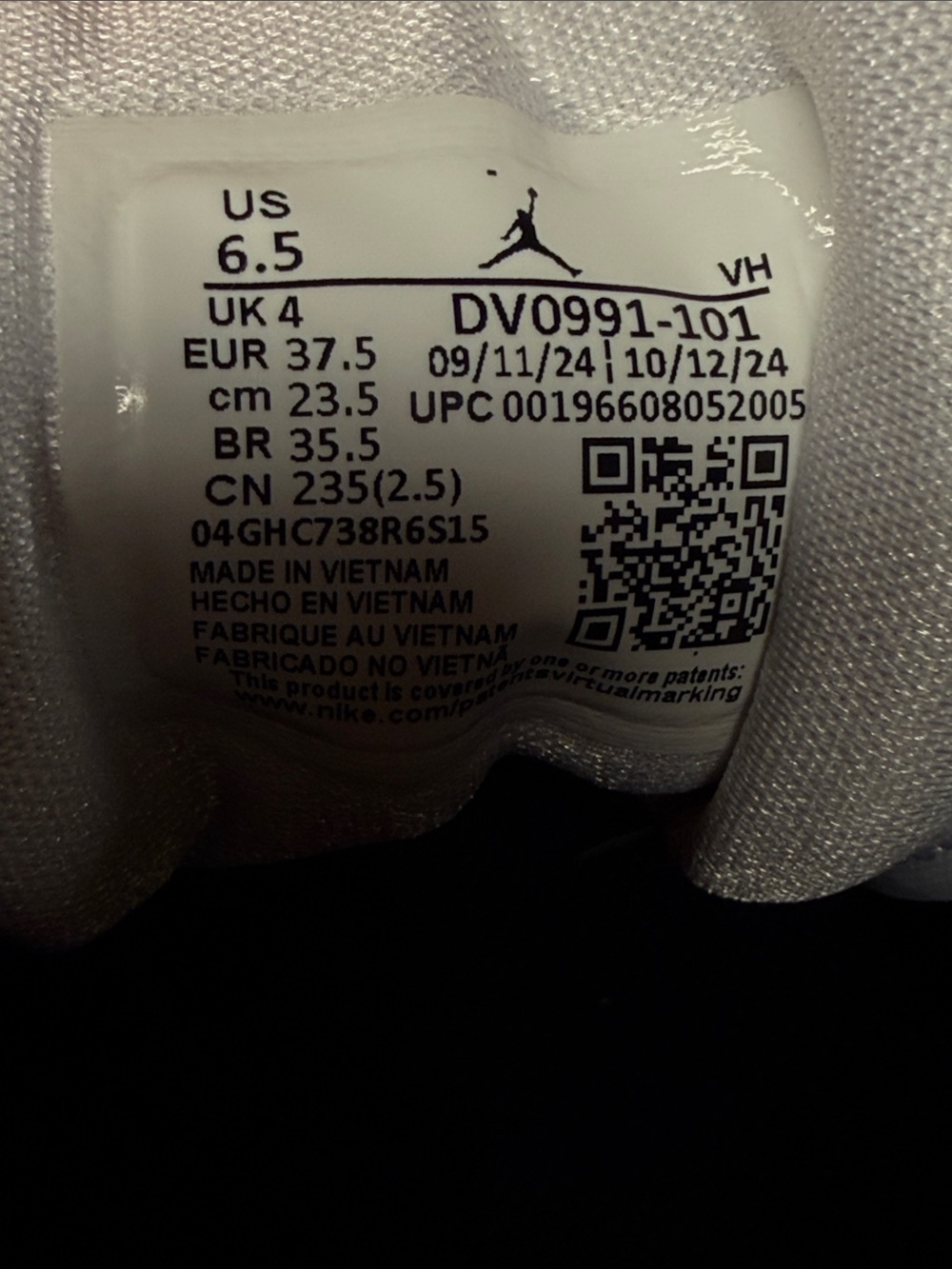 Nike Women’s Air Jordan 1 Mid Black White Sneakers - Picture 6 of 8